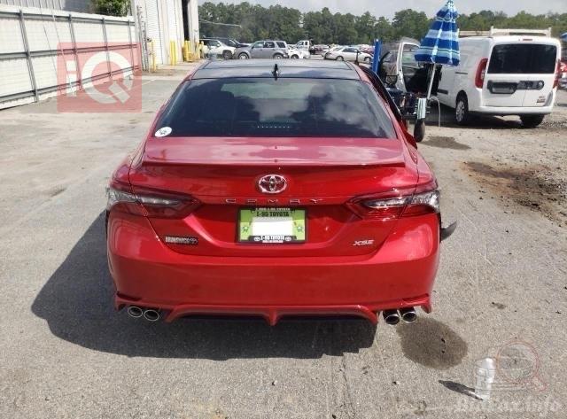 تۆیۆتا کامری